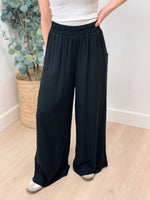 On Vacay Wide Leg Pants - Black