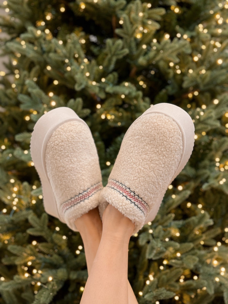 Cozy Sherpa Platform Slippers - Ivory